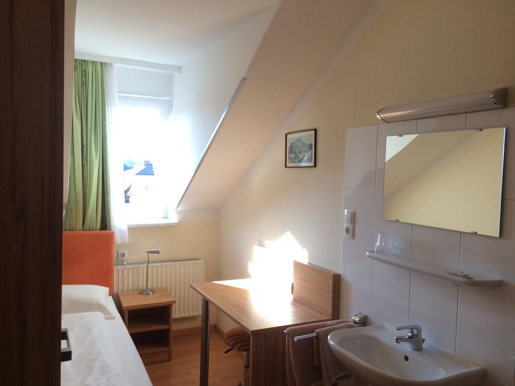 Pension Jahn Salzbourg Extérieur photo